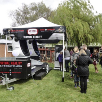 park / outdoor park / public park / Outdoor games /