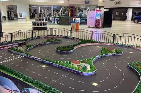 AR Racing Car in Shopping Mall, VR Game Center