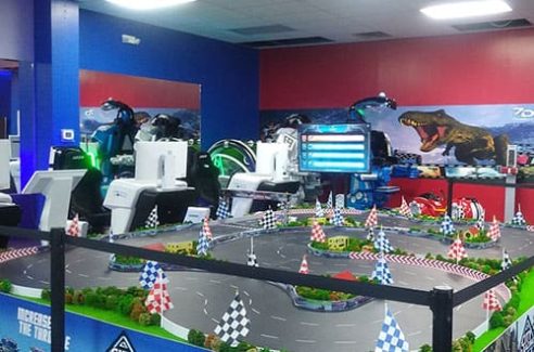 AR racing in US arcades, racing car